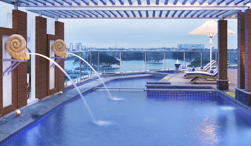 radisson bengaluru city center