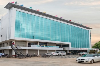 hotel zorba deesa