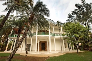 the garden bungalow