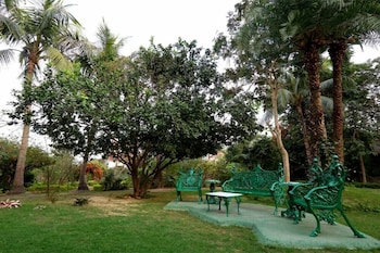 the garden bungalow
