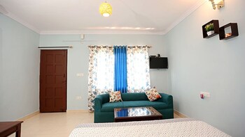 the chirping orchard