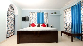 the chirping orchard