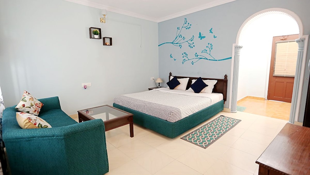 the chirping orchard