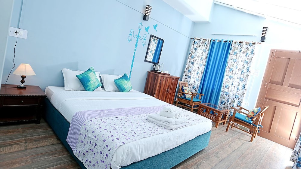 the chirping orchard