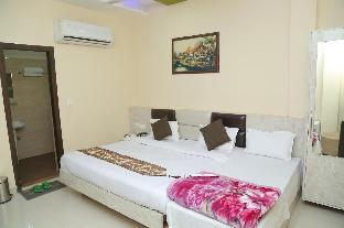 Golden Dream Amritsar,Baba Bakala>>Amritsar,3 star