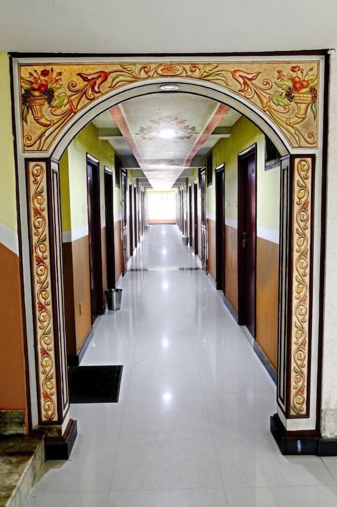 hotel sapphire paradise