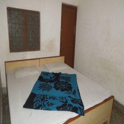 Yash Guest House,Nizamuddin,1 star