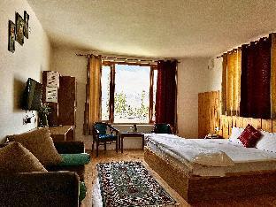 radhus boutique inn