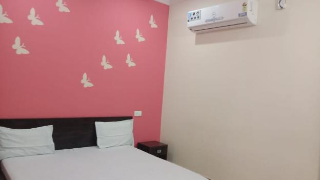 royal zayka hotel and restaurant