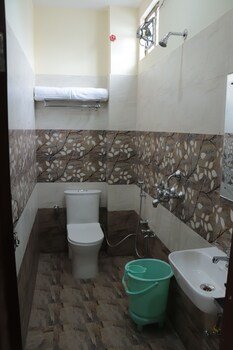 royal zayka hotel and restaurant