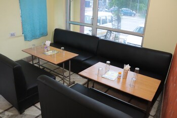 royal zayka hotel and restaurant