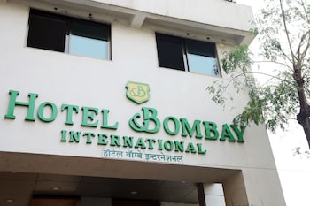 hotel bombay international