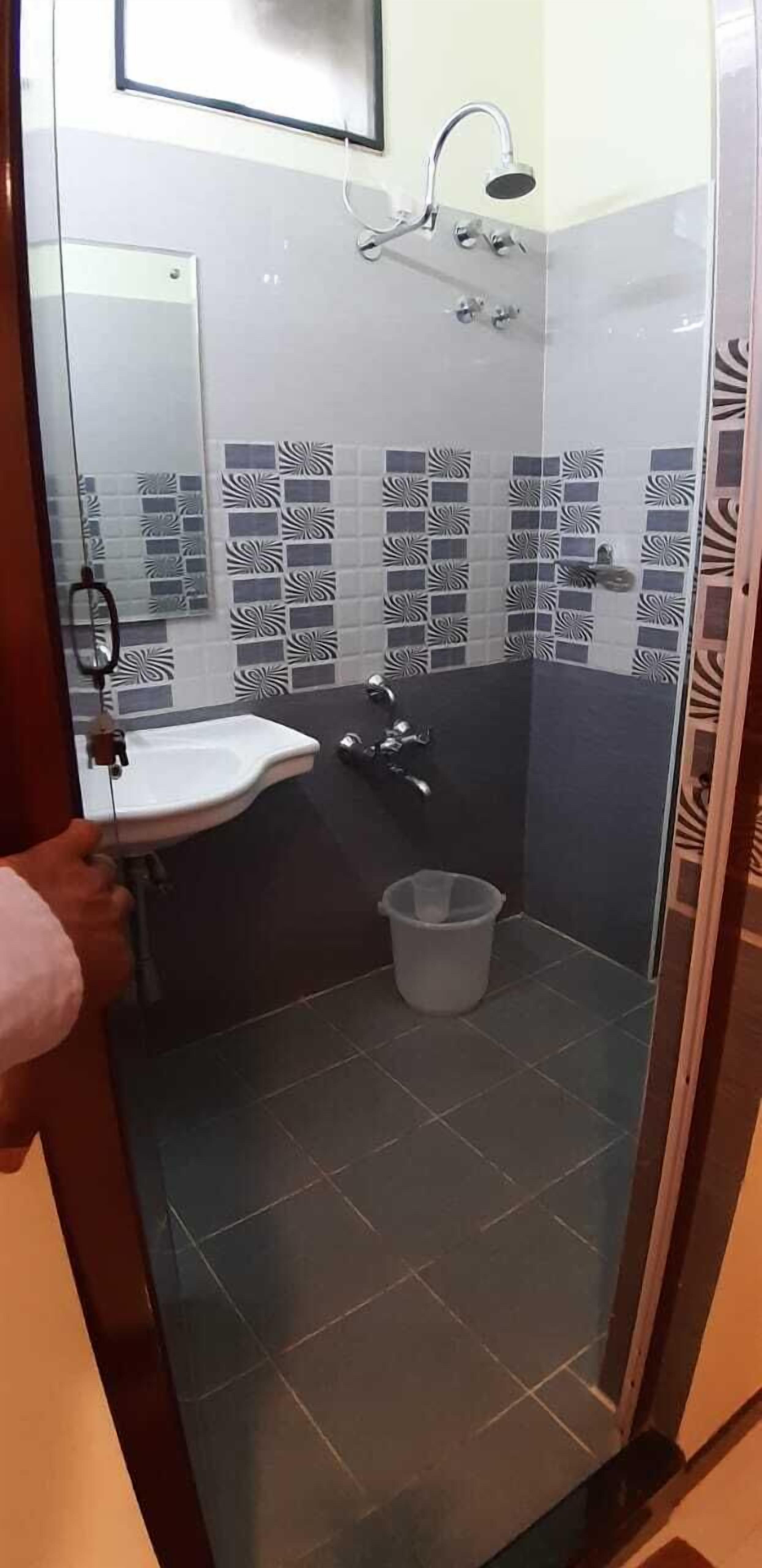 hotel ramcharan residency