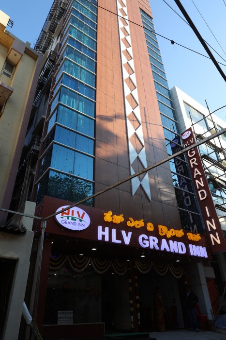 hlv grand inn