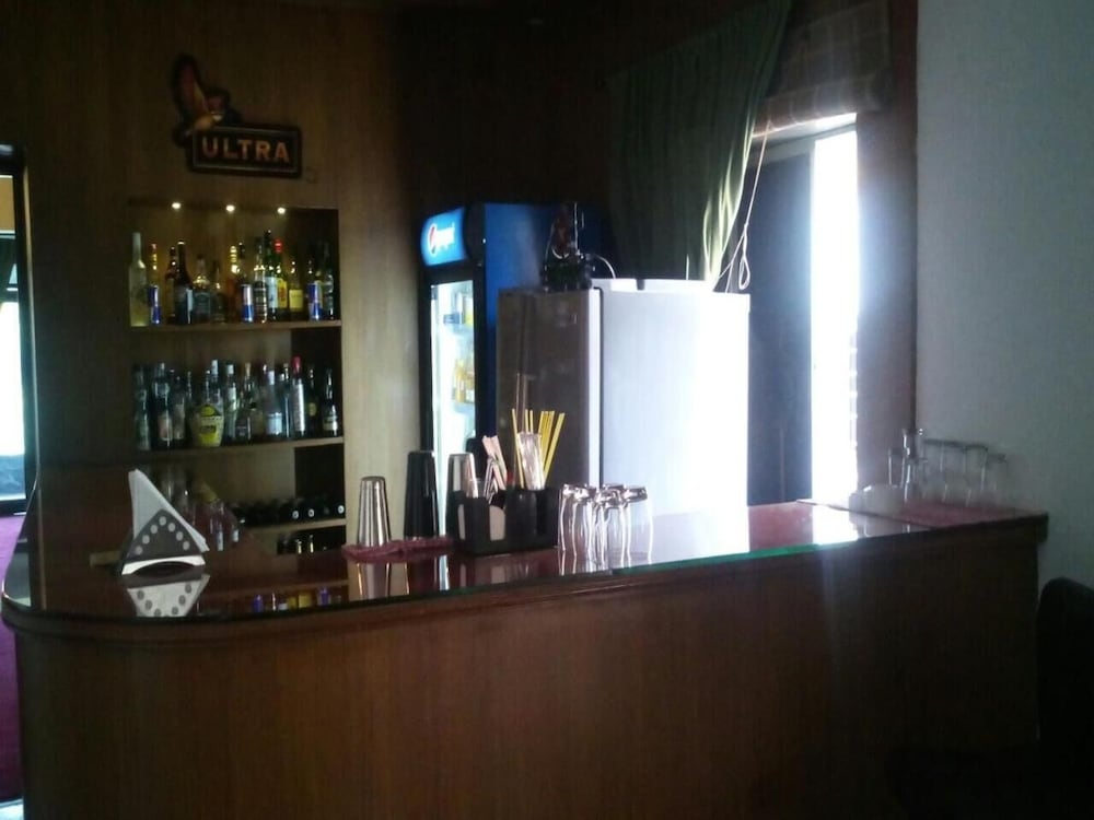 hotel creek