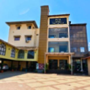hotel the mewar near airport