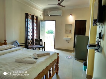 candolim beach place