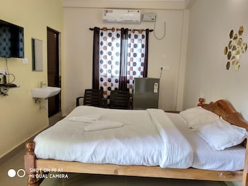 candolim beach place