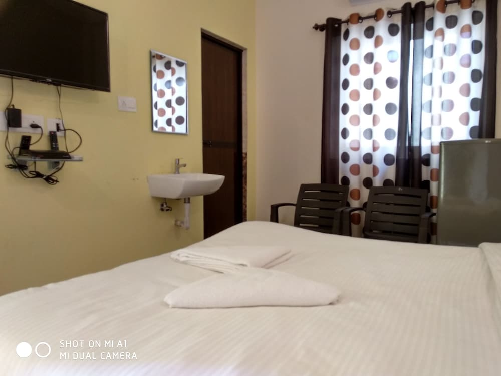 candolim beach place