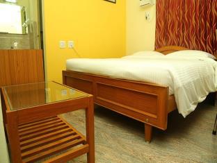 Green Grande Inn,Vadapalani,2 star