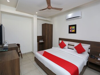 hotel square 36