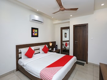 hotel square 36