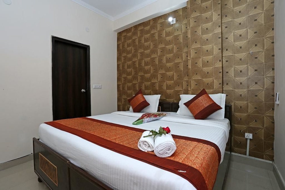 Hotel Avalon Palace,Mahipalpur>>Delhi,3 star