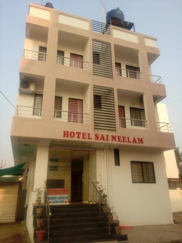 hotel sai neelam