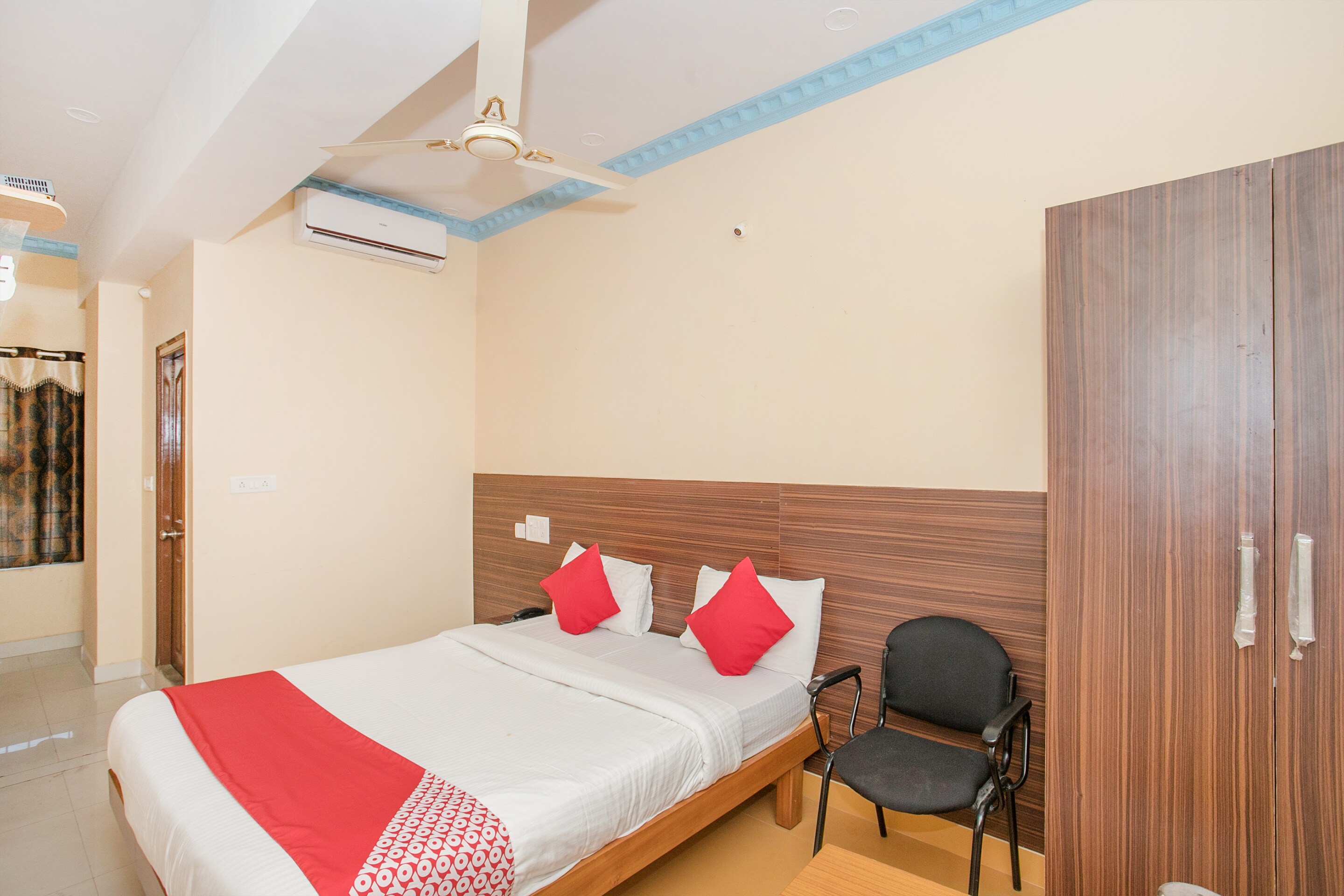 sri venkatadri residency