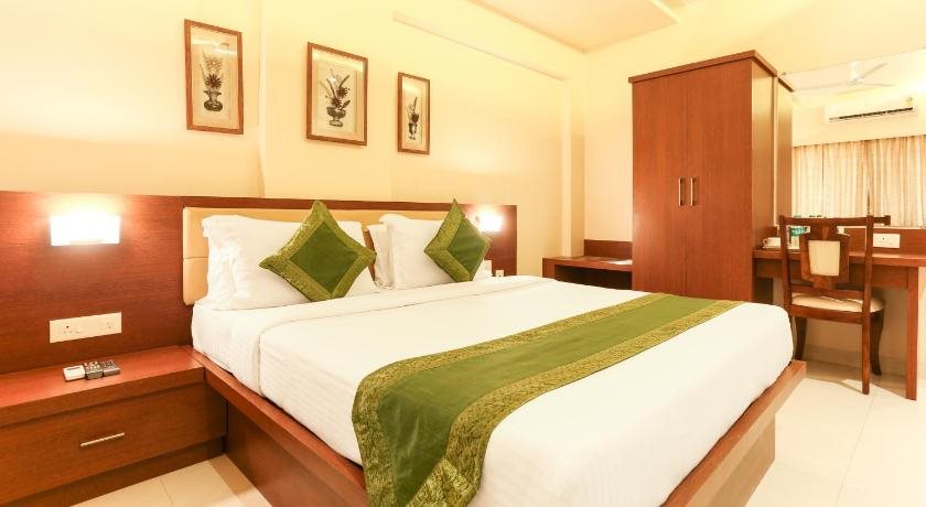 hotel nayath residency