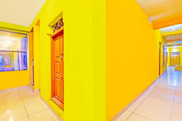 oyo 10449 hotel le sai
