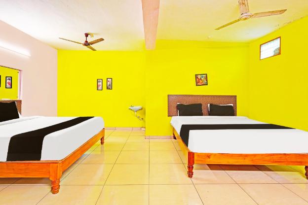 oyo 10449 hotel le sai