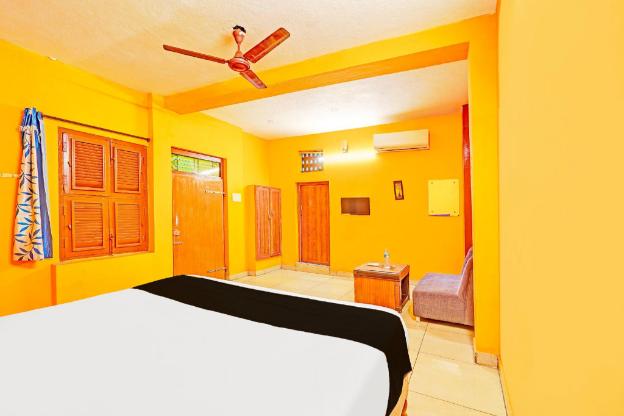 oyo 10449 hotel le sai
