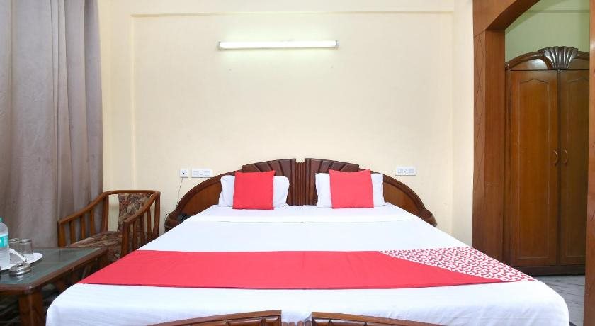 oyo 14754 hotel ashish