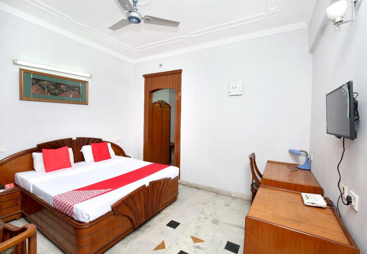 oyo 14754 hotel ashish