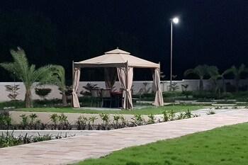 khargone