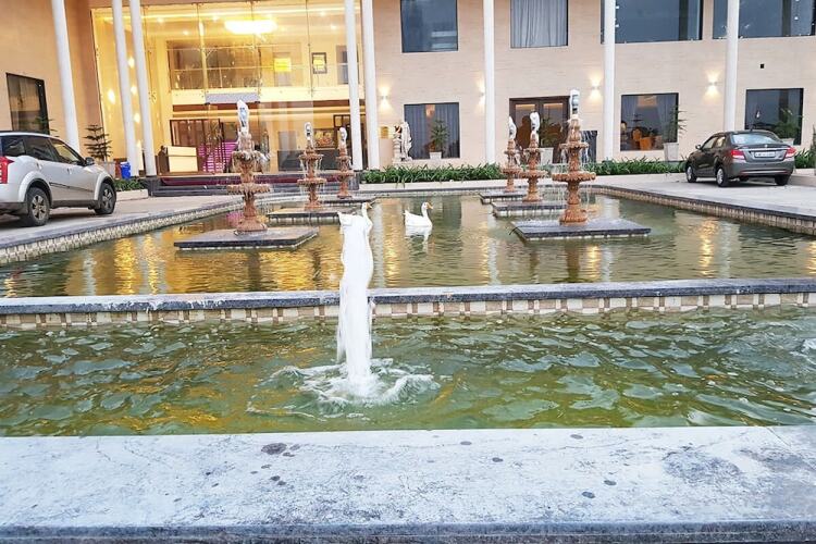 khargone