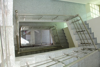 yatrik inn