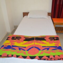 Middle Way Home Stay,Bodhgaya>>Bodh Gaya,2 star