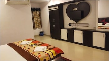 hotel amullya