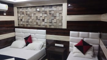 hotel amullya