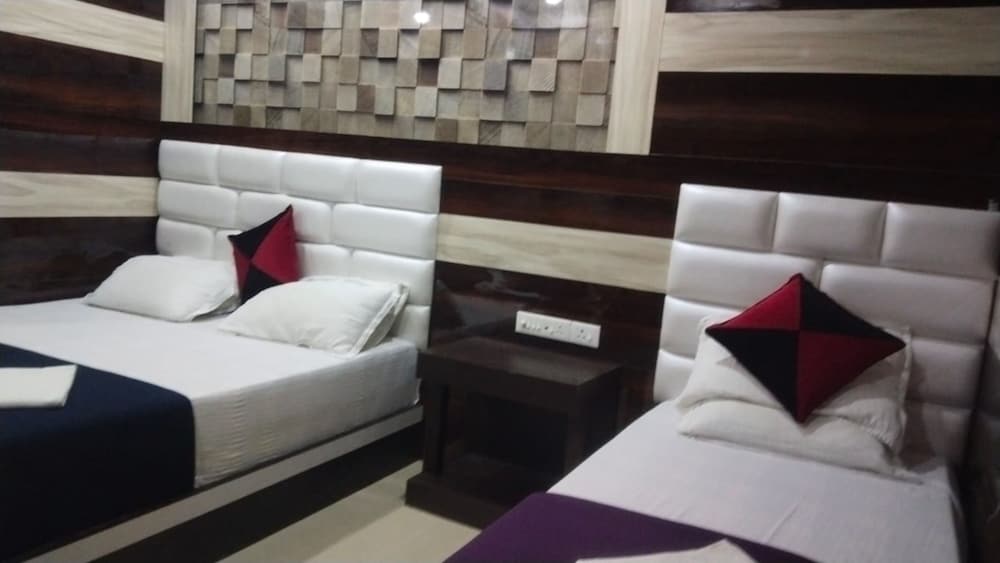 hotel amullya