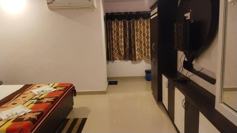 hotel amullya