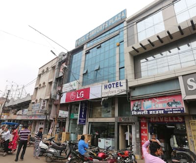 Hotel Comforts Plaza