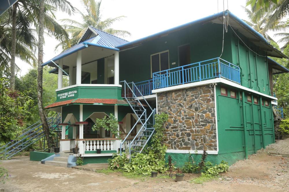jungle paradise farm and guest house