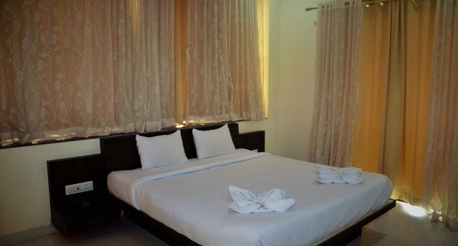 hotel swamiraj executive