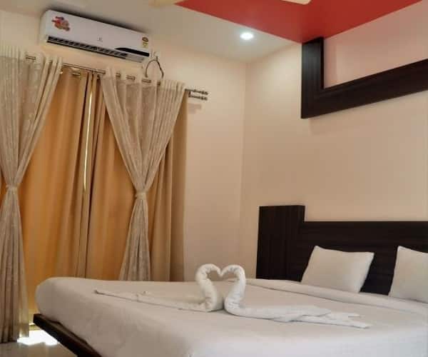 hotel swamiraj executive