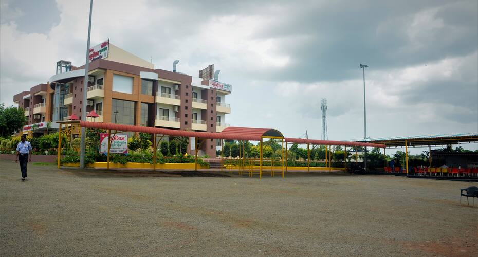 hotel swamiraj executive