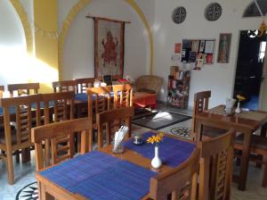Seventh Heaven Inn Rishikesh,Mussoorie>>Dehradun,3 star