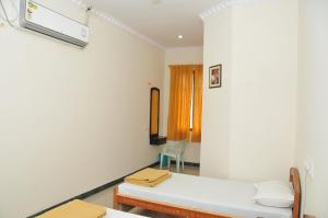 Hotel Nachiappa Palace,Madurai>>Karaikudi,1 star